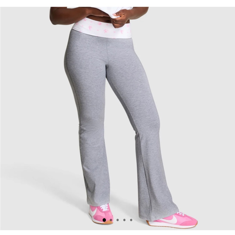 PINK X LoveShackFancy Cotton
Foldover Flare Leggings